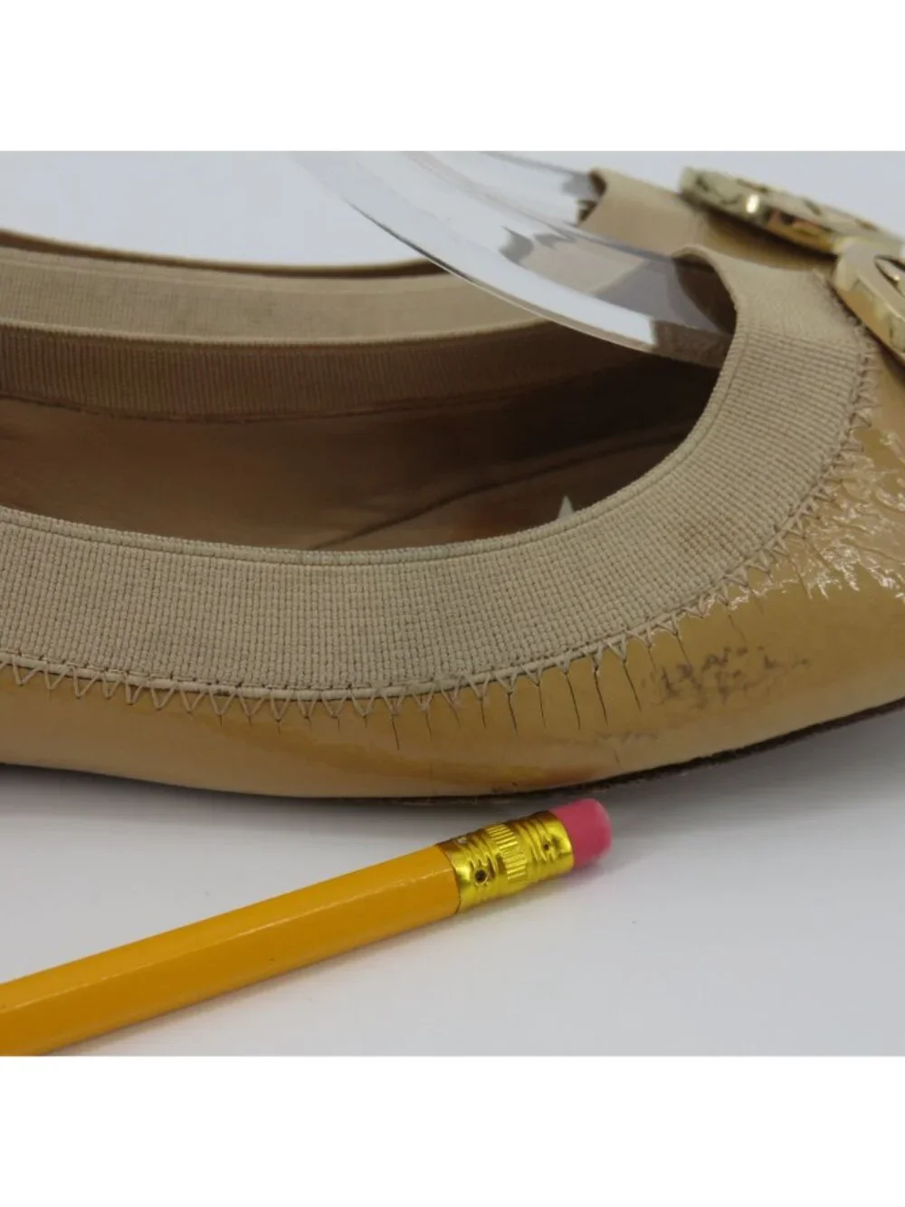 Tory Burch Women 7.5 M CAROLINE Beige Patent Leather Logo Ballet Flats Shoes